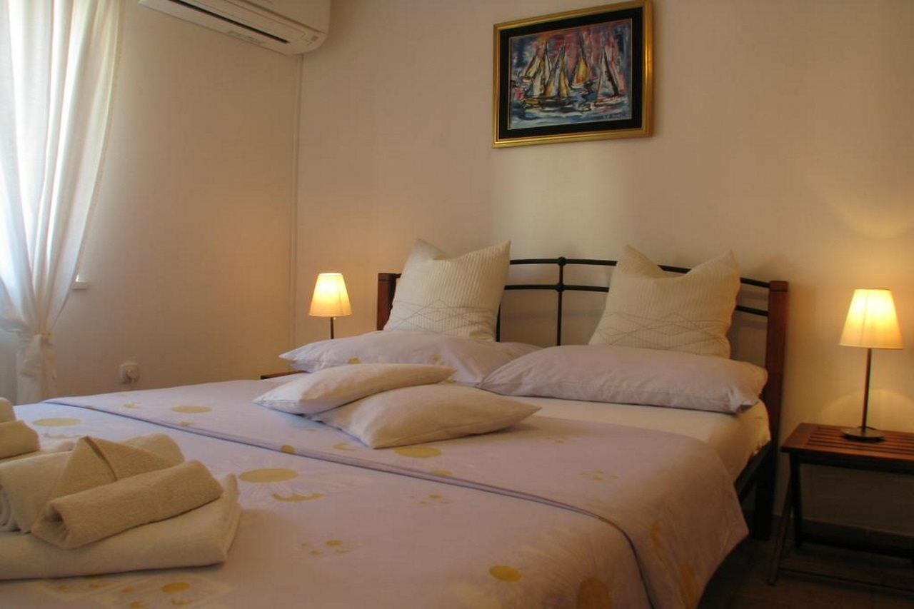 Split Center Suites Luaran gambar
