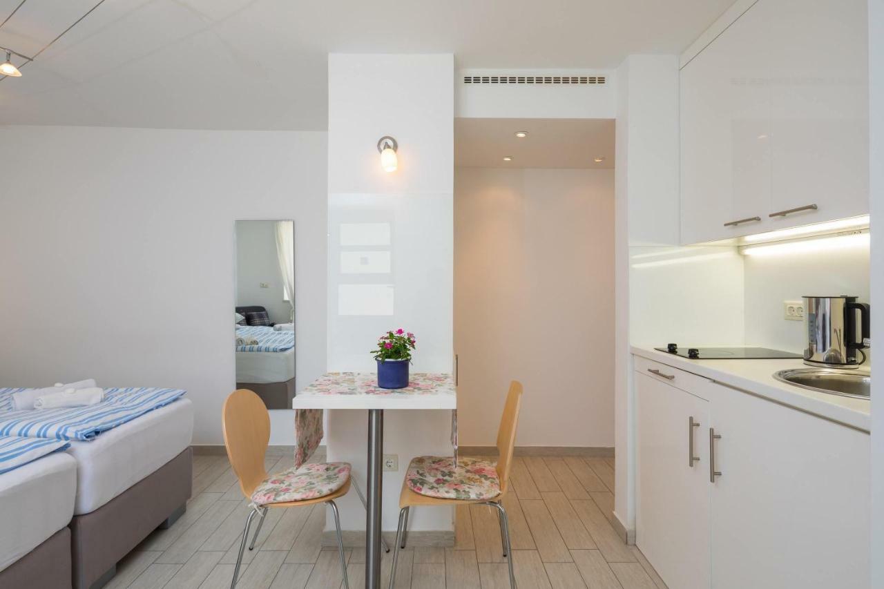 Split Center Suites Luaran gambar
